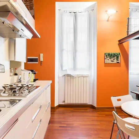 Cozy In Wonderful Navigli Area Milan